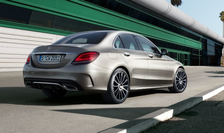 2020 Mercedes C Series C200d 1.6 160 HP 9G-Tronic Boot Space
