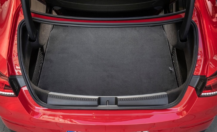 2023 Mercedes CLA Series 200 1.4 4MATIC 163 dimensions with length, width and height