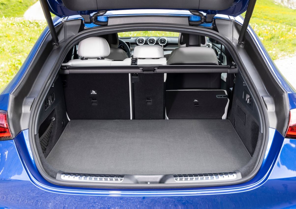 2024 Mercedes GLC 180 1.5 170 dimensions with length, width and height